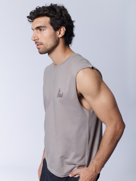 Musculosa estampada Now Marron