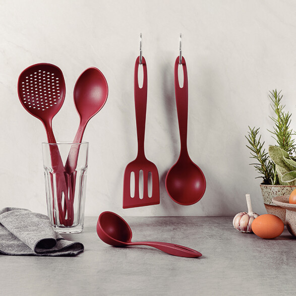 Juego utensilios rojo 5 piezas "ABILITY" -TRAMONTINA TR8054