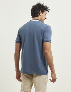 520906 REMERA NAVIGATOR Piedra