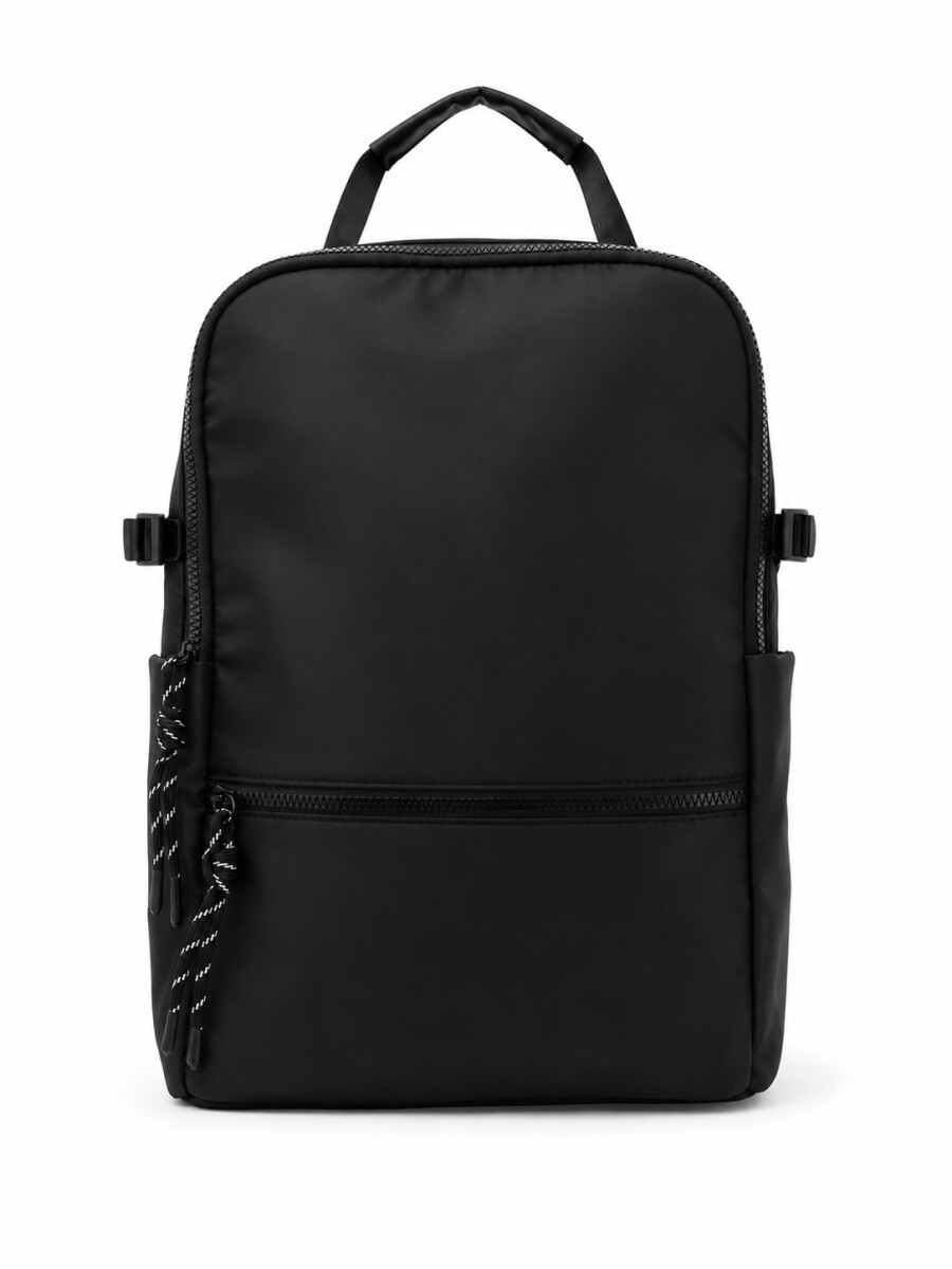 MOCHILA DEPORTIVA - NEGRO 