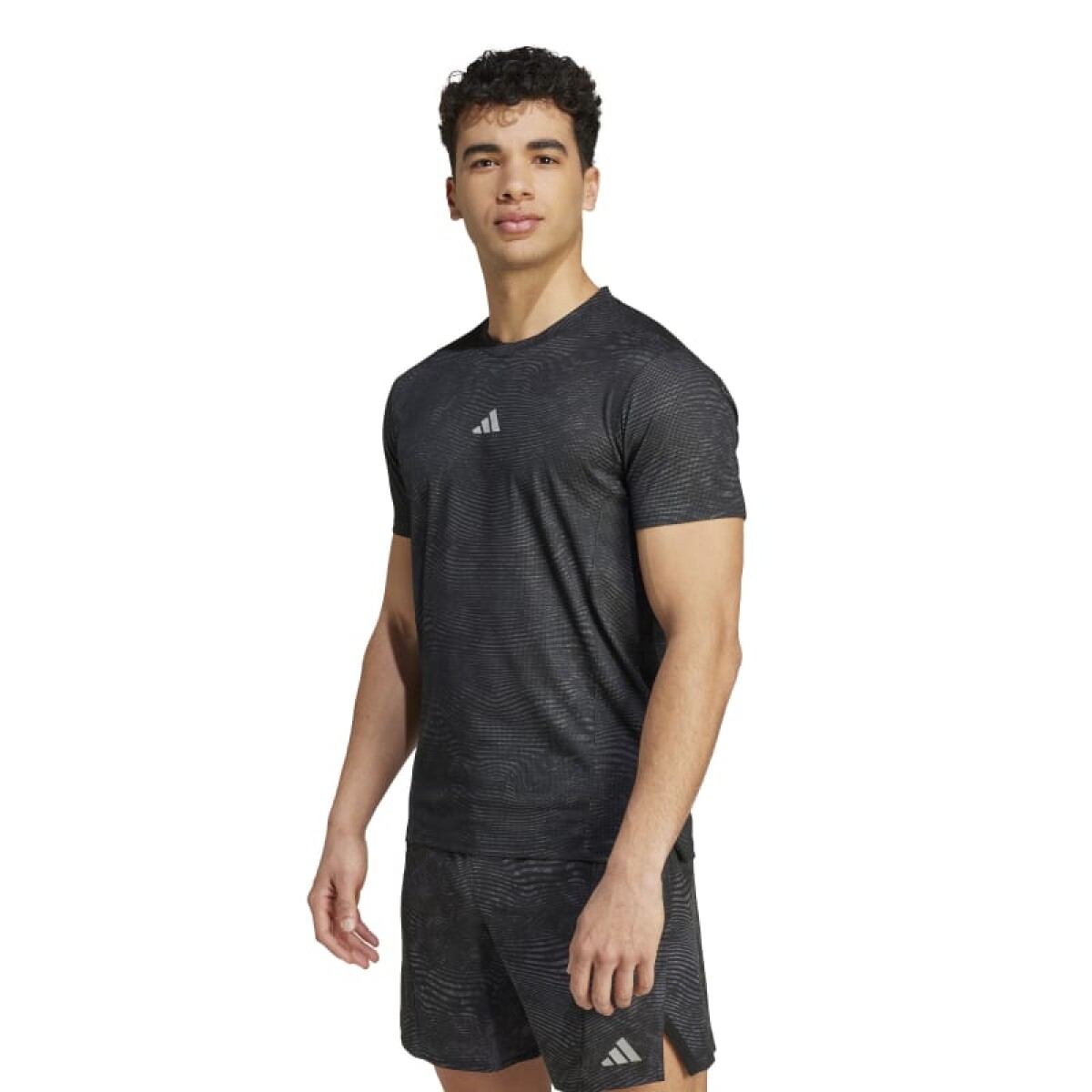 Remera Adidas HEAT.RDY HIIT - Negro 