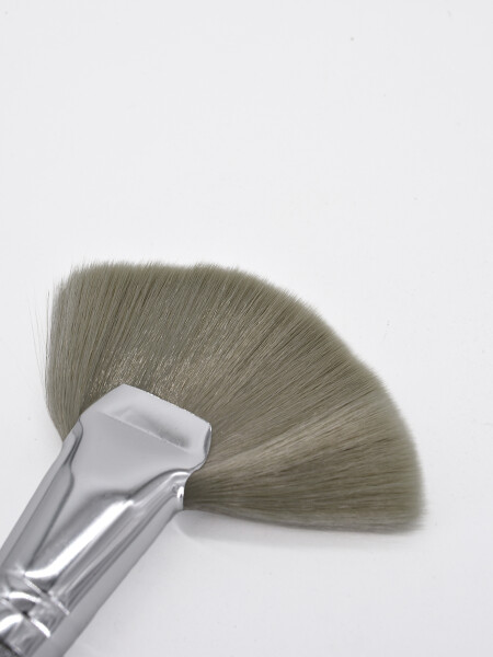 BROCHA PARA MAQUILLAJE VARIANTE 1.