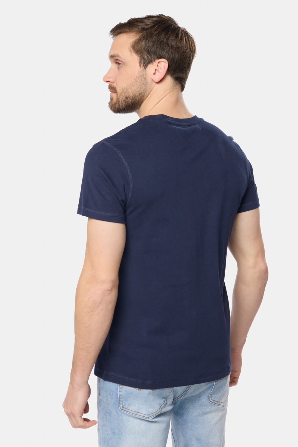 REMERA LISA ESCOTE V Azul