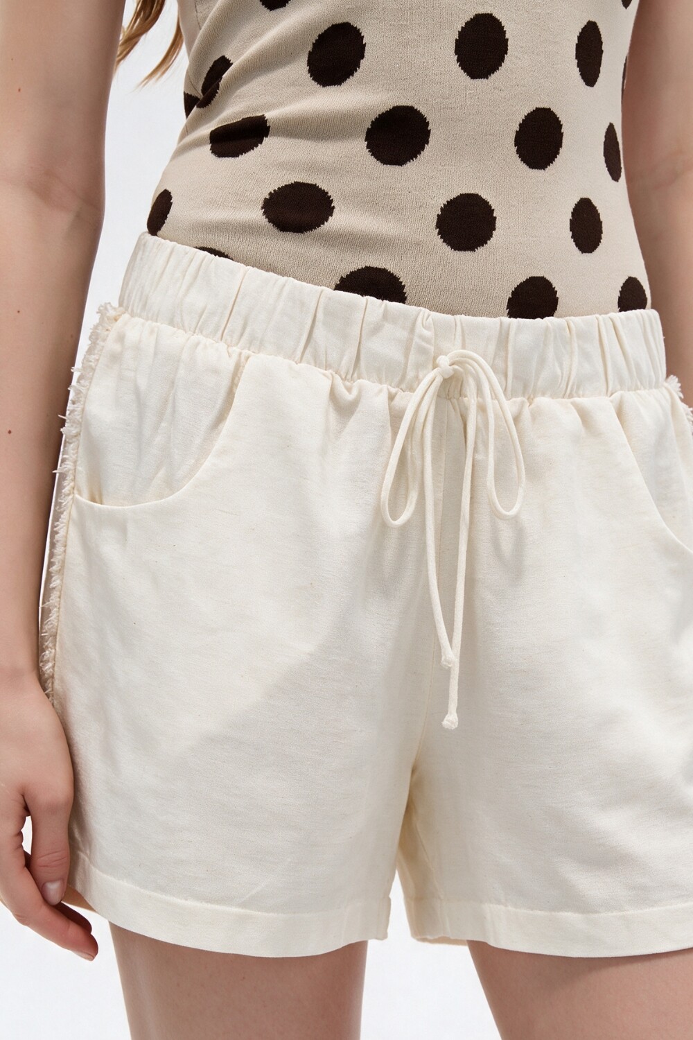 Short Alvix Marfil / Off White