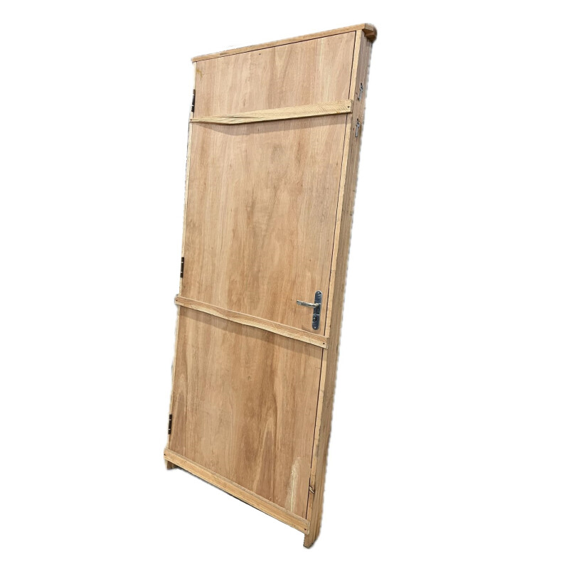 Puerta interior eucalipto 0.88 x 2.05m derecha