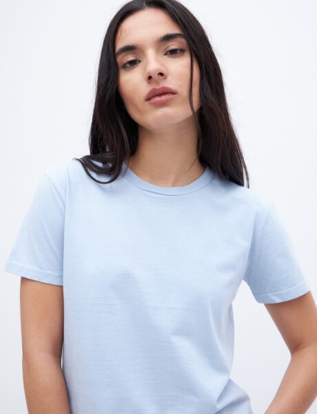Remera Anette Celeste