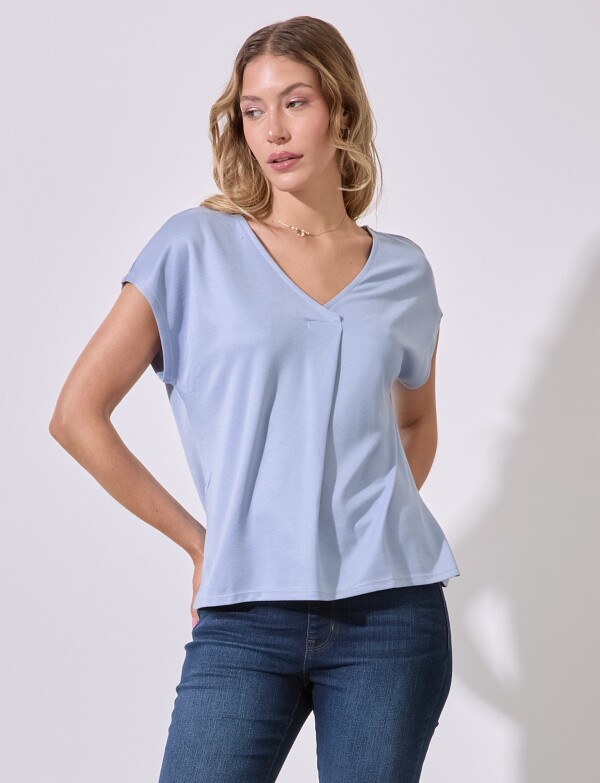 Blusa Esc V CELESTE