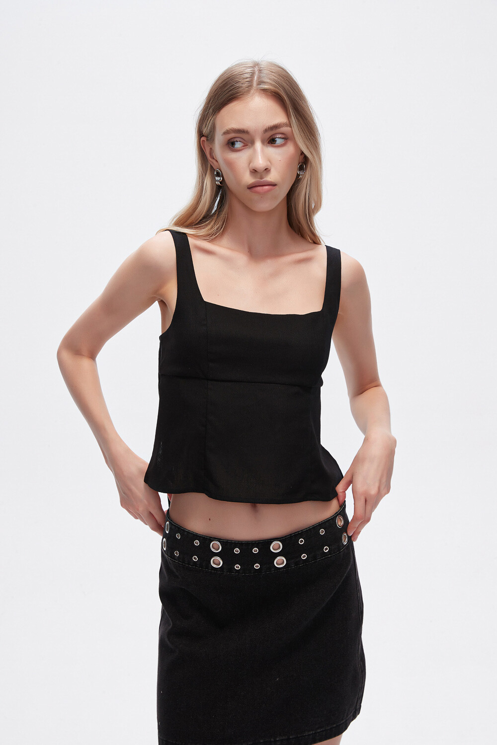 Musculosa Bahu Negro