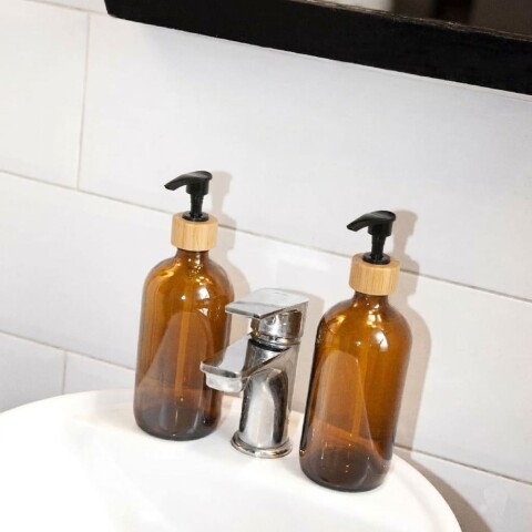 Set 2 dispensadores de jabón shampoo 450ml Set 2 dispensadores de jabón shampoo 450ml