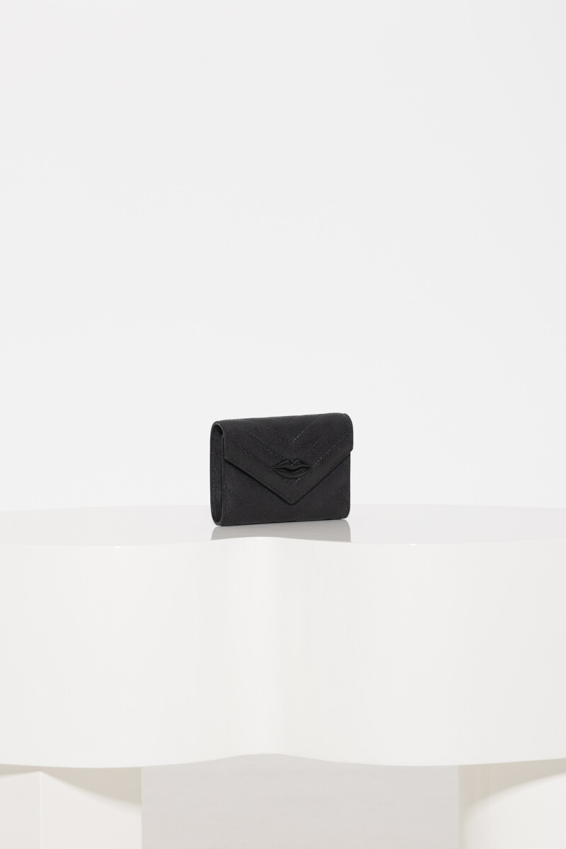 BILLETERA LIPSTICK FLAP Negro