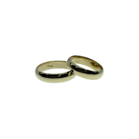 Par de alianzas clásicas de oro amarillo 18k bombé de 5mm Par de alianzas clásicas de oro amarillo 18k bombé de 5mm