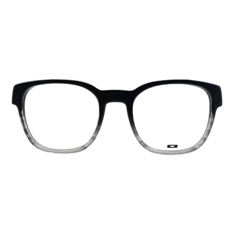 IO107821 negrocombinado