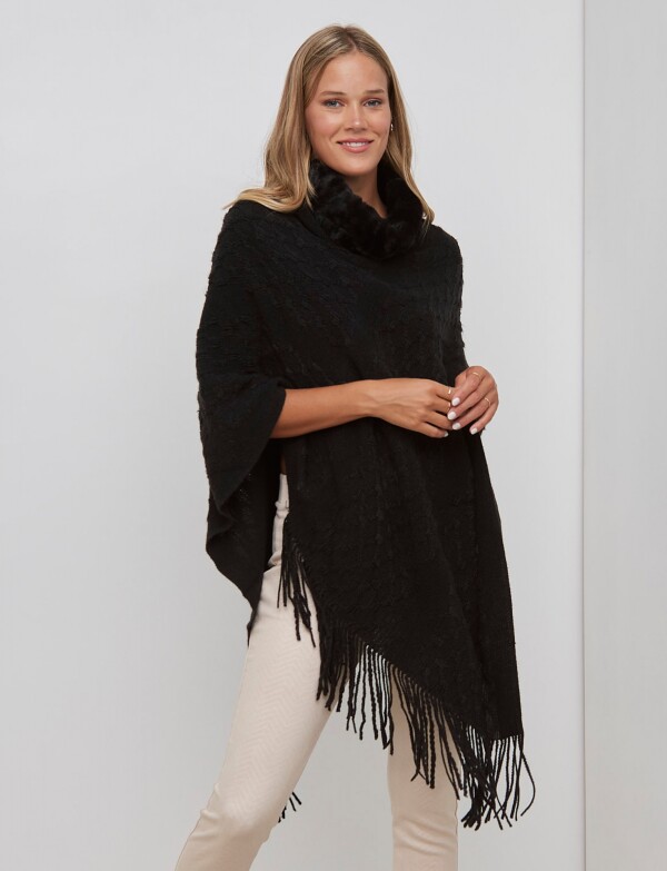 Poncho Cuello Velour NEGRO