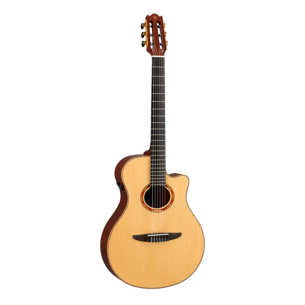 Guitarra Electroacústica Yamaha NTX3 con cuerdas de nylon y tapa sólida 