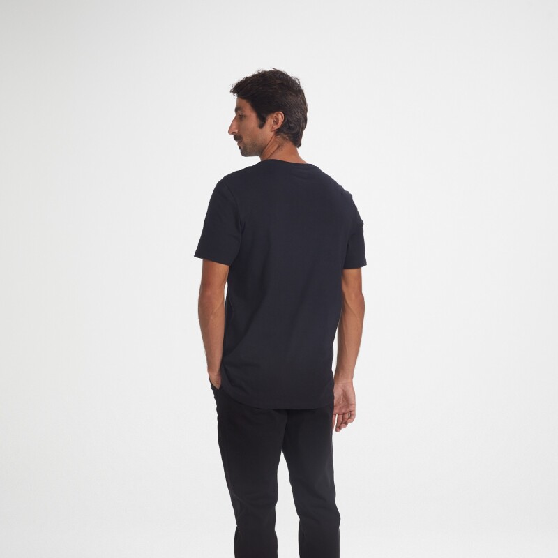 CAMISETA MM MASC PRETO ESCURO