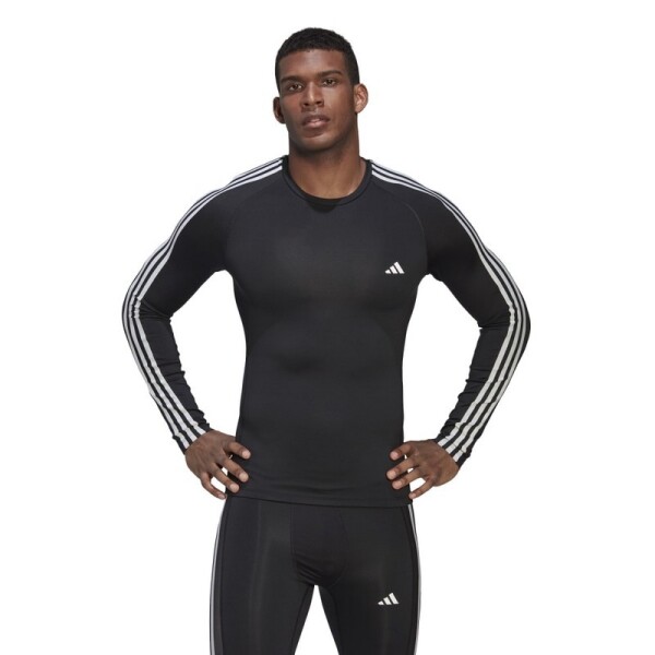 Remera Adidas TechFit Negro