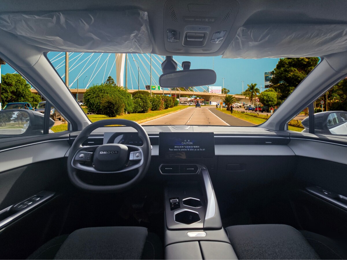 Omoda E5 Luxury Extra Full 2027 0KM | Permuta / Financia Omoda E5 Luxury Extra Full 2027 0KM | Permuta / Financia