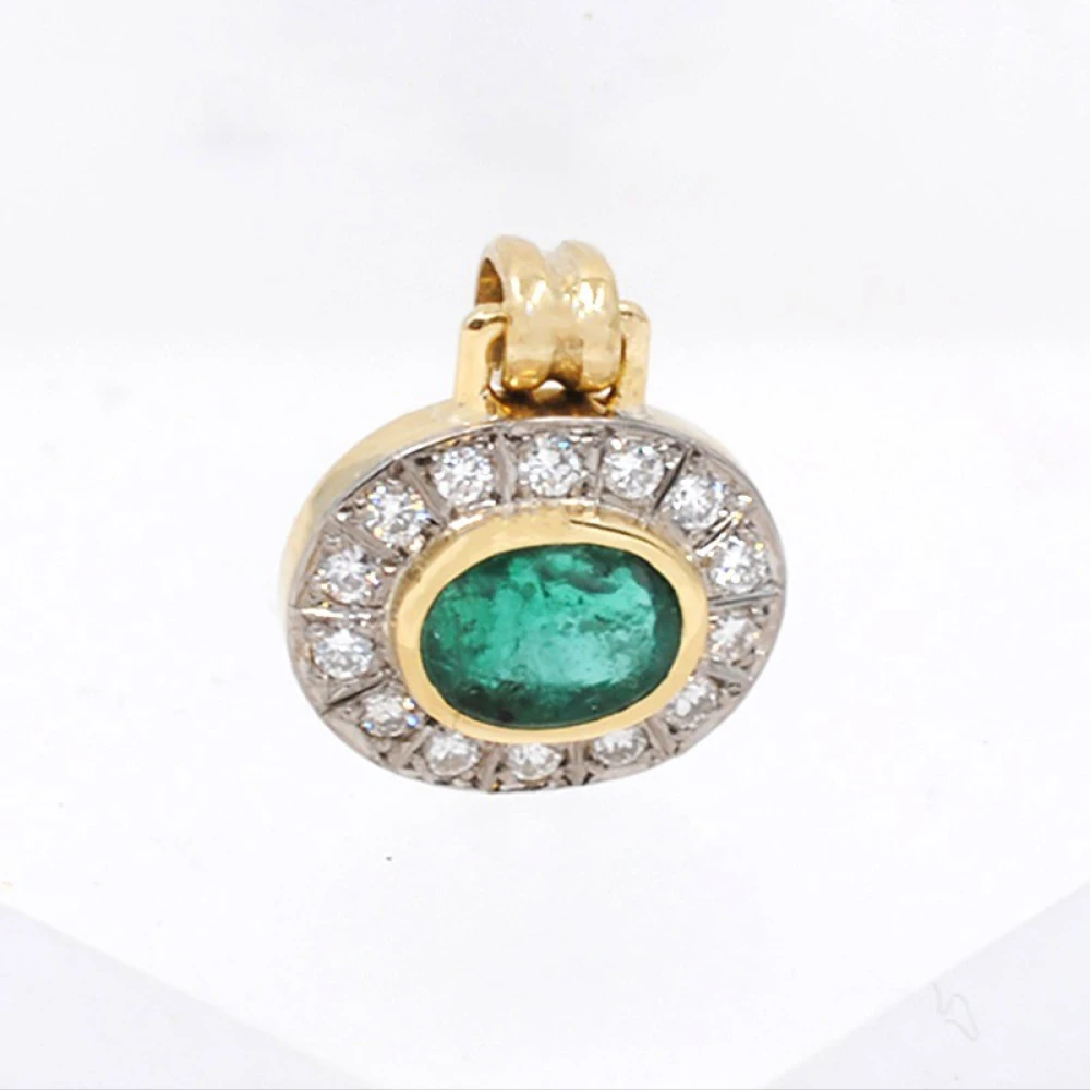 Colgante En Oro 18K, Brillantes Y Esmeraldas Colgante En Oro 18K, Brillantes Y Esmeraldas