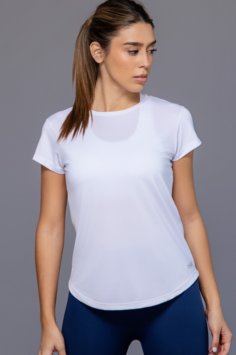 Remera de Microfibra. Remera de Microfibra.