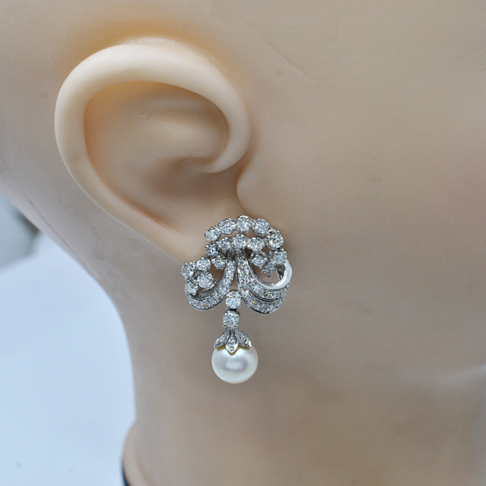 Caravanas oro 18k blanco , brillantes y perla de cultivo Caravanas oro 18k blanco , brillantes y perla de cultivo