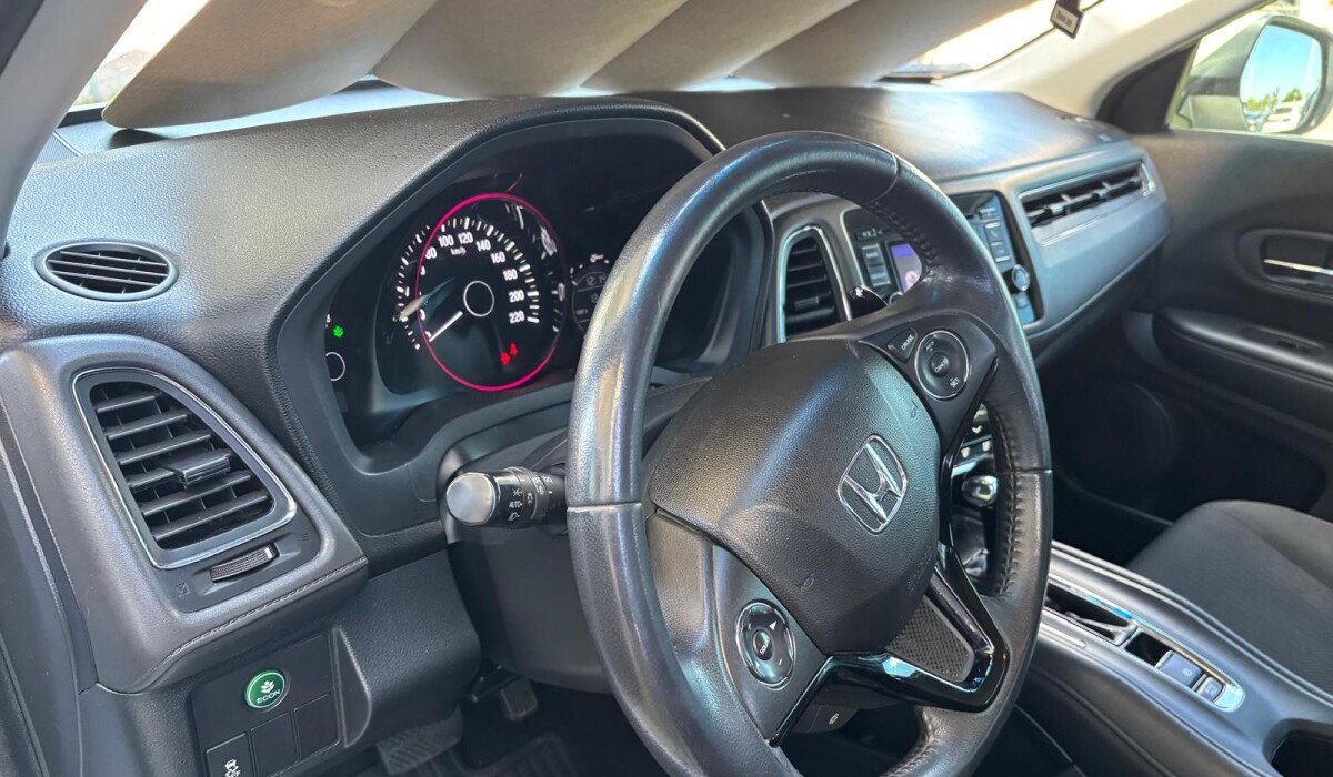 Honda HRV 1,8 HR-V EX CVT - 2017 Honda HRV 1,8 HR-V EX CVT - 2017