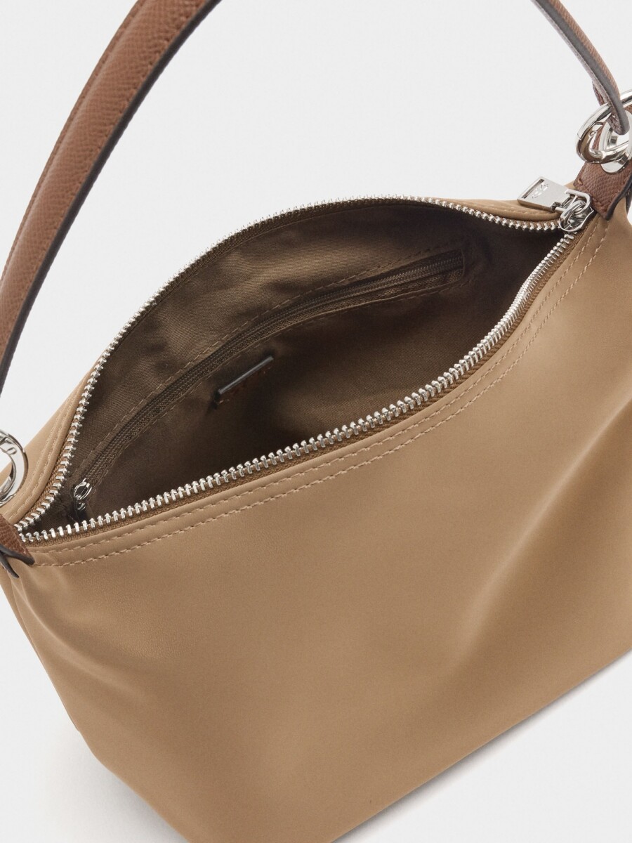 Bolso De Hombro Textura Suave Con Pendiente camel