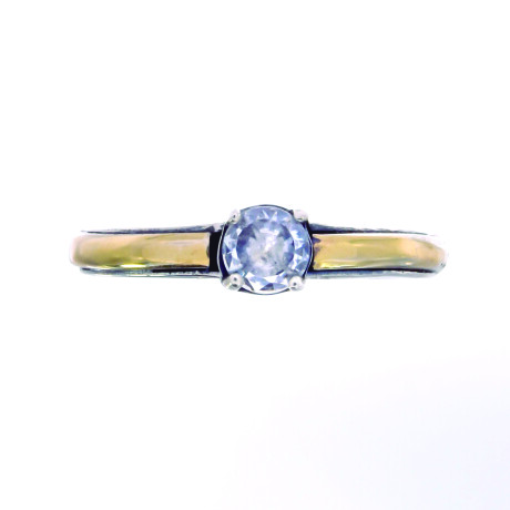 Anillo de plata 925, double de oro 18 ktes y circonia. Anillo de plata 925, double de oro 18 ktes y circonia.