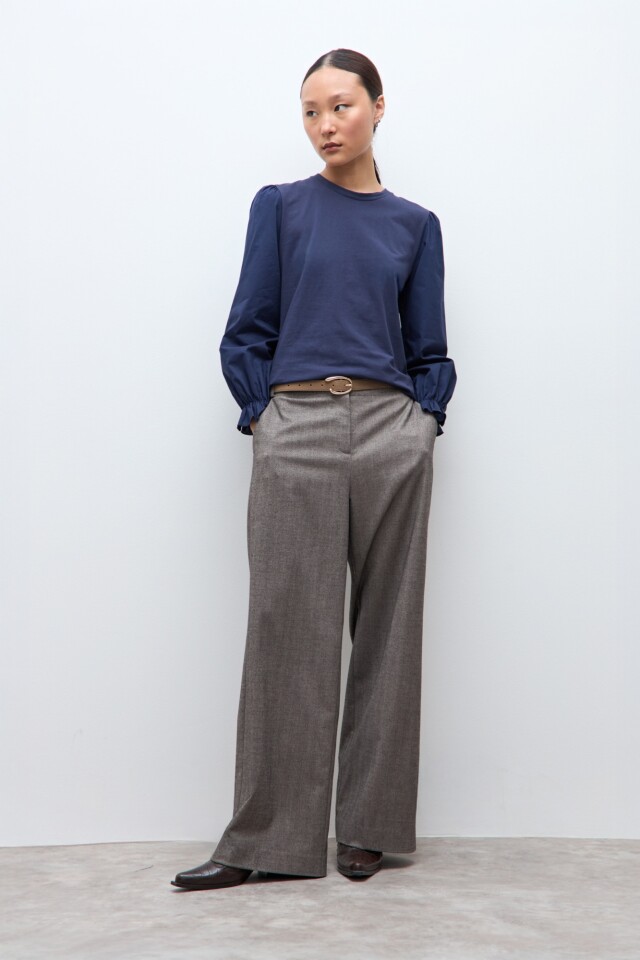 Remera mangas combinadas azul marino