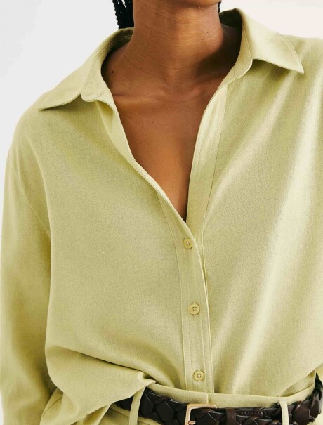 CAMISA MANGA LARGA VERDE