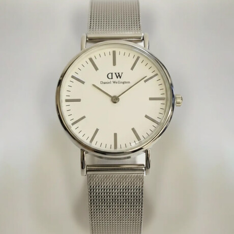 Reloj de Pulsera para Mujer Diseño Clásico Urbano Elegante Plateado