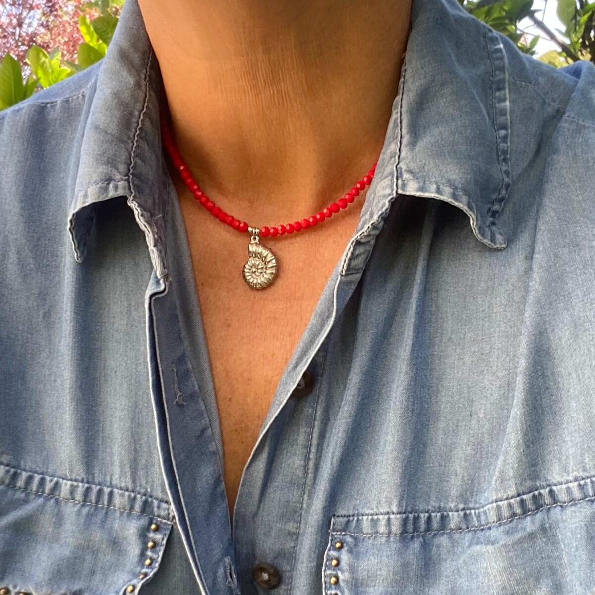 Collar KRILL en acero plateado y cristales 