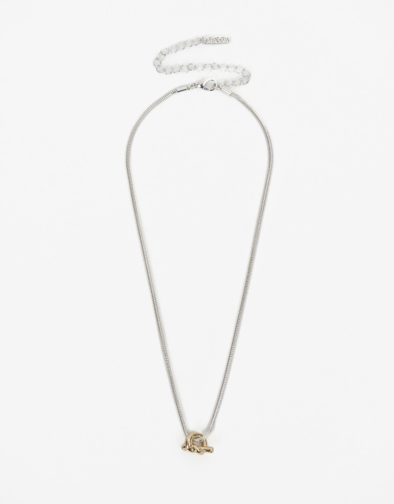 Cadena Corta con Dije Metal Collar Con Dije Nudo Biplating - Dorado