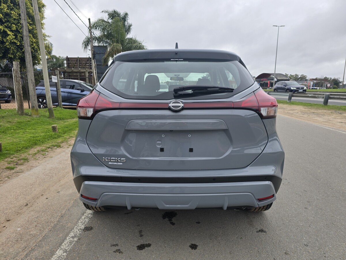 Nissan Kicks 2024 EXCELENTE ESTADO! | Permuta / Financia Nissan Kicks 2024 EXCELENTE ESTADO! | Permuta / Financia
