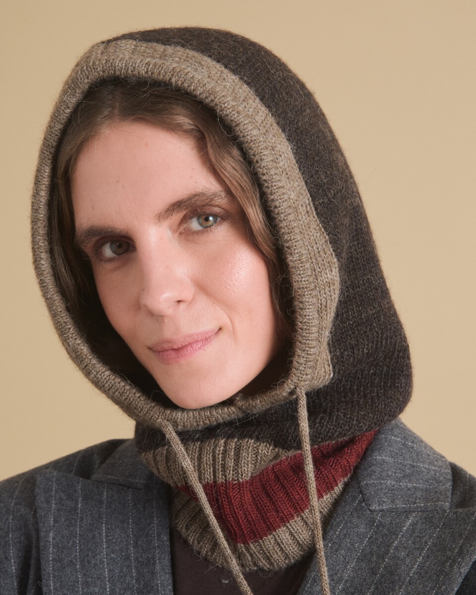 CAPUCHA GORRO 