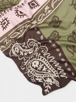 Pañuelo Con Estampado multicolor