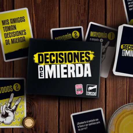 Juego de cartas Decisiones De Mi3rda Sc