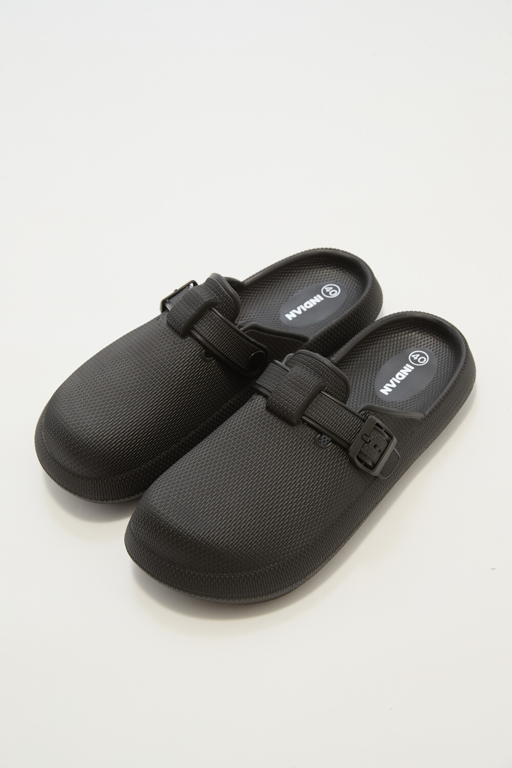 Suecos Verne Negro