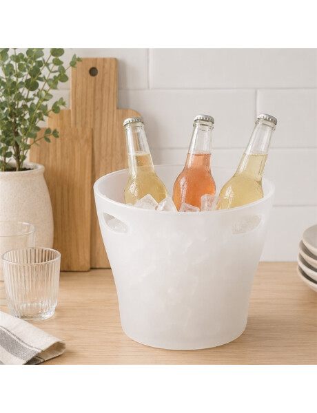 HIELERA DE PLASTICO 7LT NATURAL COZA HIELERA DE PLASTICO 7LT NATURAL COZA