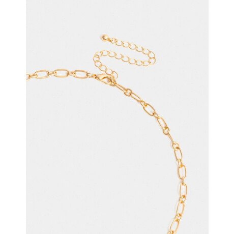Collar Corto De Metal Dorado
