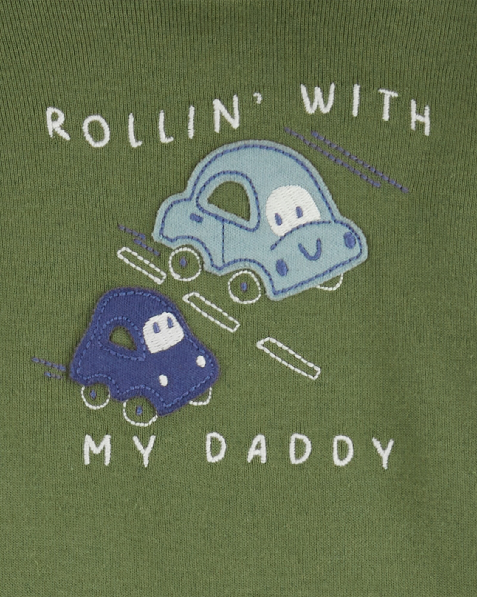 Set dos piezas de algodón, pantalón y body con capucha, diseño autos Set dos piezas de algodón, pantalón y body con capucha, diseño autos