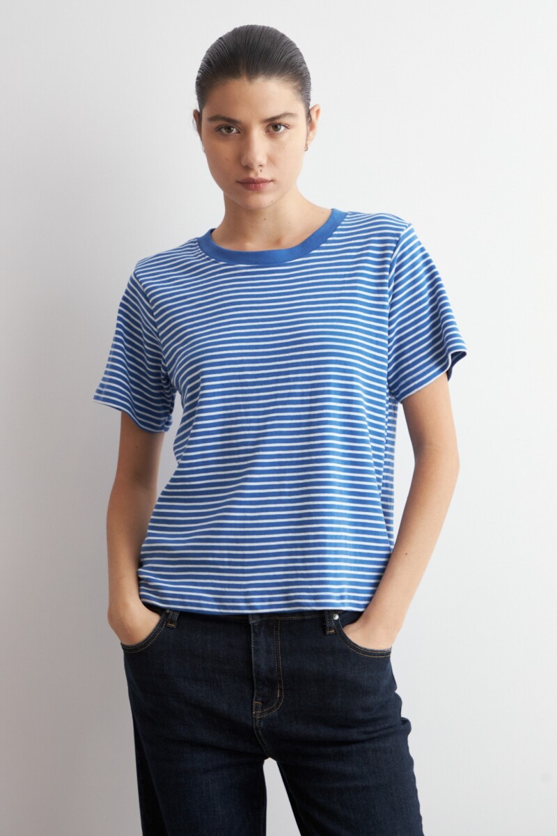 Remera rayada cobalto