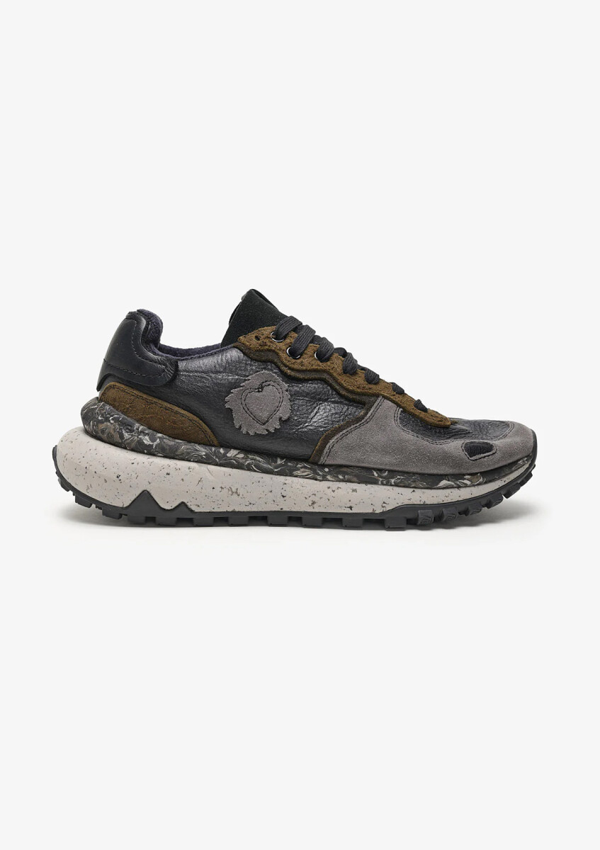 SHOES SATORISAN CHACRONA METTA B. - BLACK 