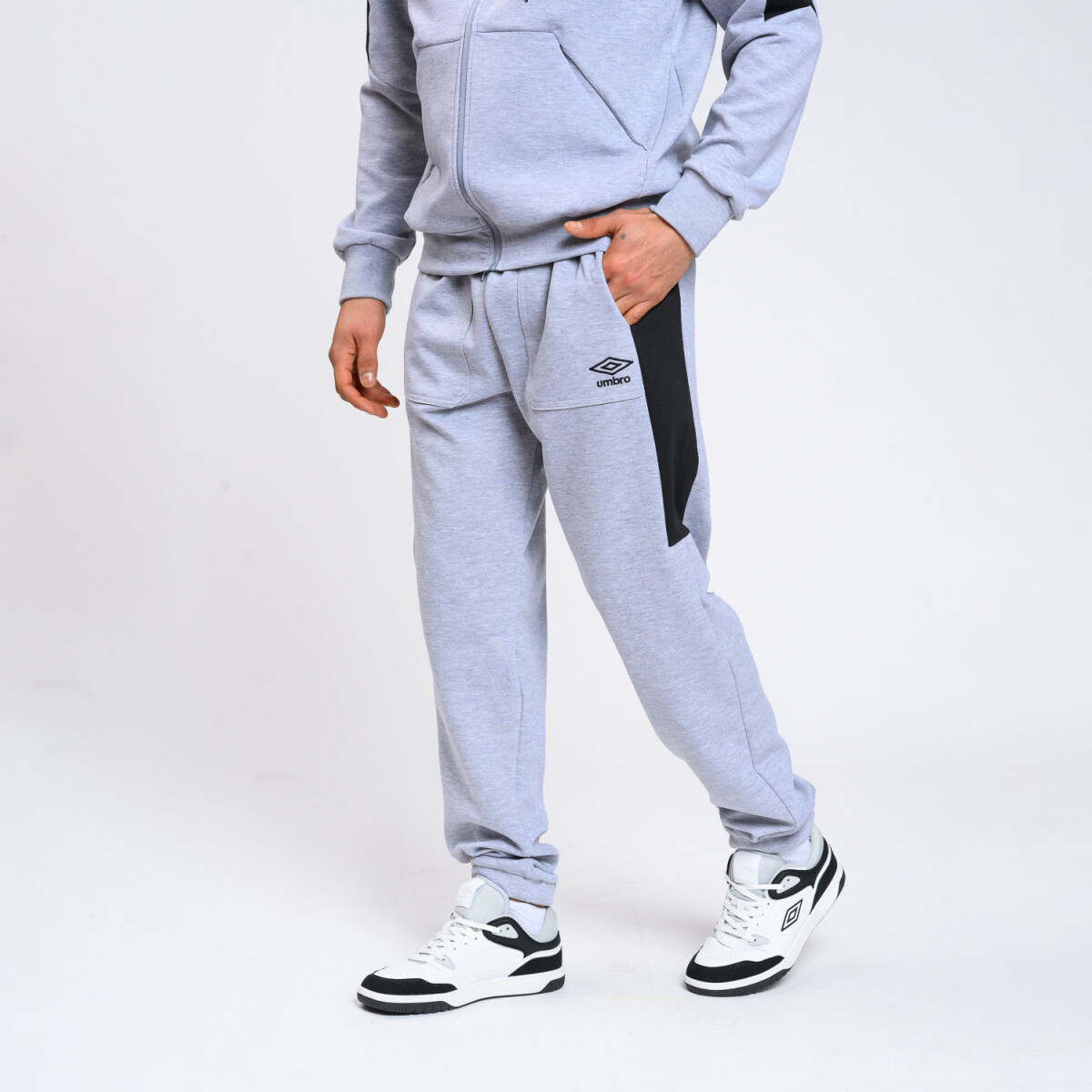 PANTALÓN SIDE HOMBRE Umbro Hombre - 5m2 