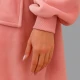 Buzo Manta Con Capucha Polar y Corderito unisex Rosa