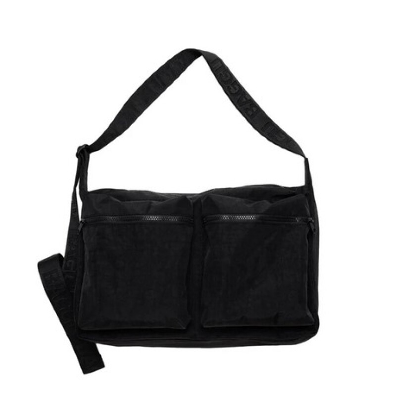 Cartera morral bolsillos al frente tipo cargo Black