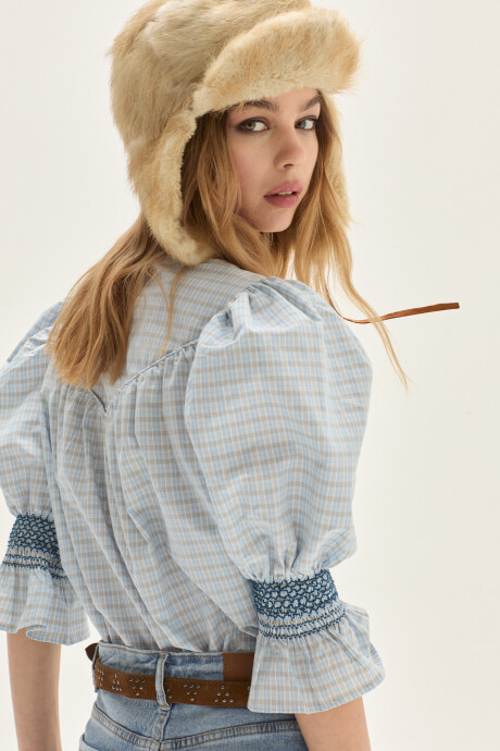 Blusa Helena Celeste