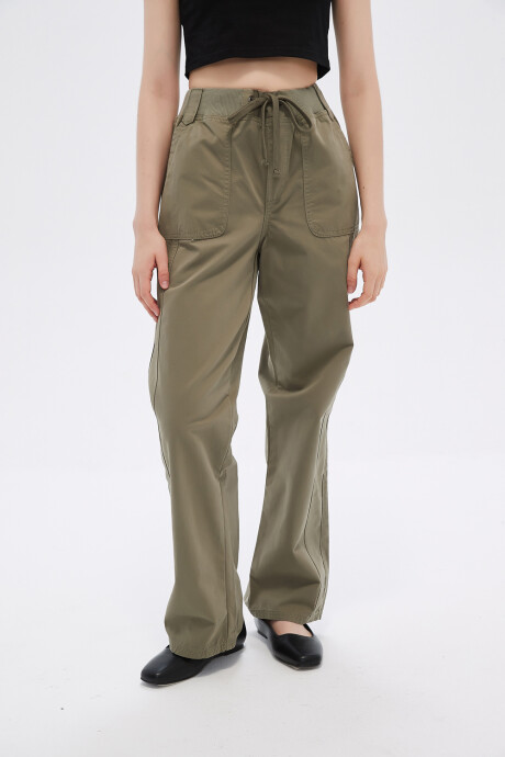 Pantalon Zazi Verde Oliva