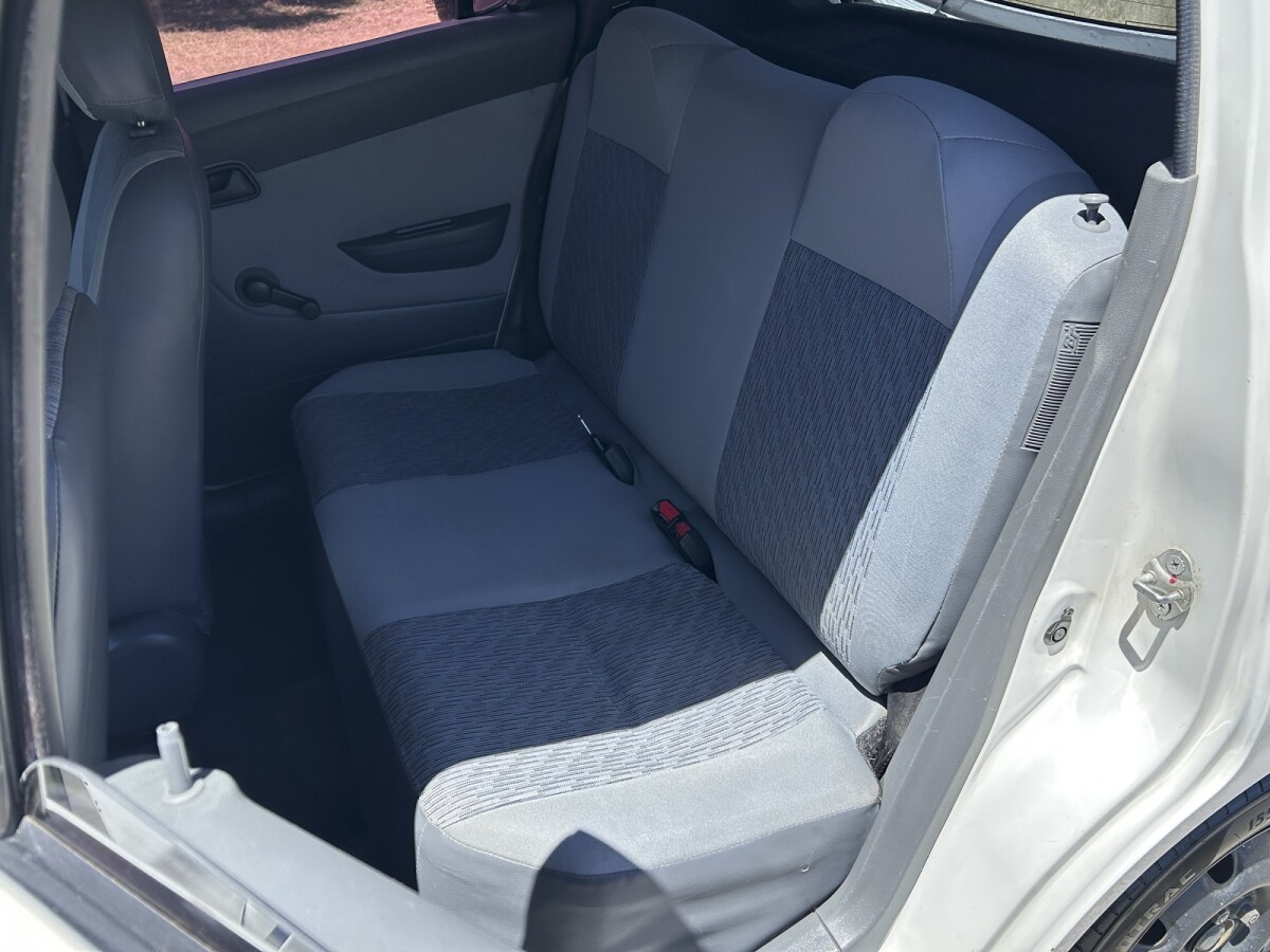 Suzuki Alto GL 2013 EXCELENTE ESTADO! | Permuta / Financia Suzuki Alto GL 2013 EXCELENTE ESTADO! | Permuta / Financia