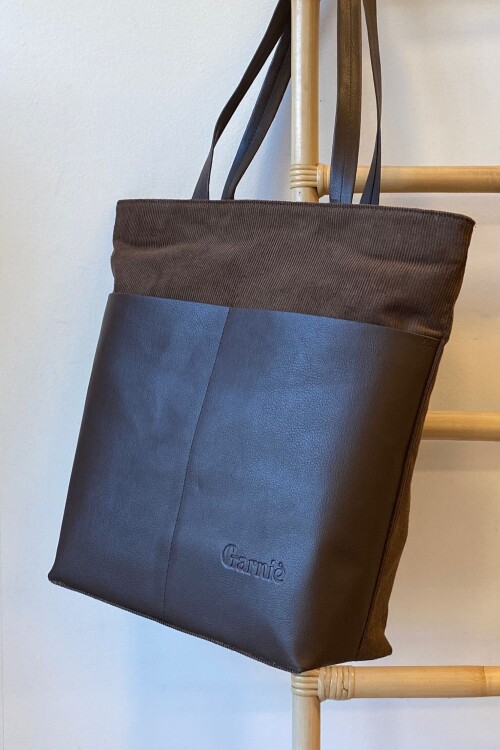 Bolso Frida en Pana Chocolate