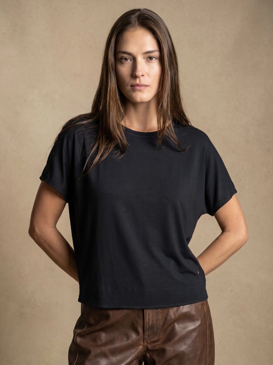 Remera - Negro 